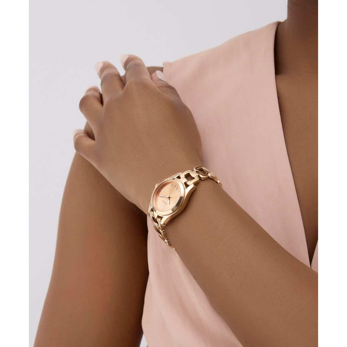 Guess Rose Gold-Tone Dial Rose Gold-Tone Stainless Steel Strap Women's Watch GW0927L4 - view 6
