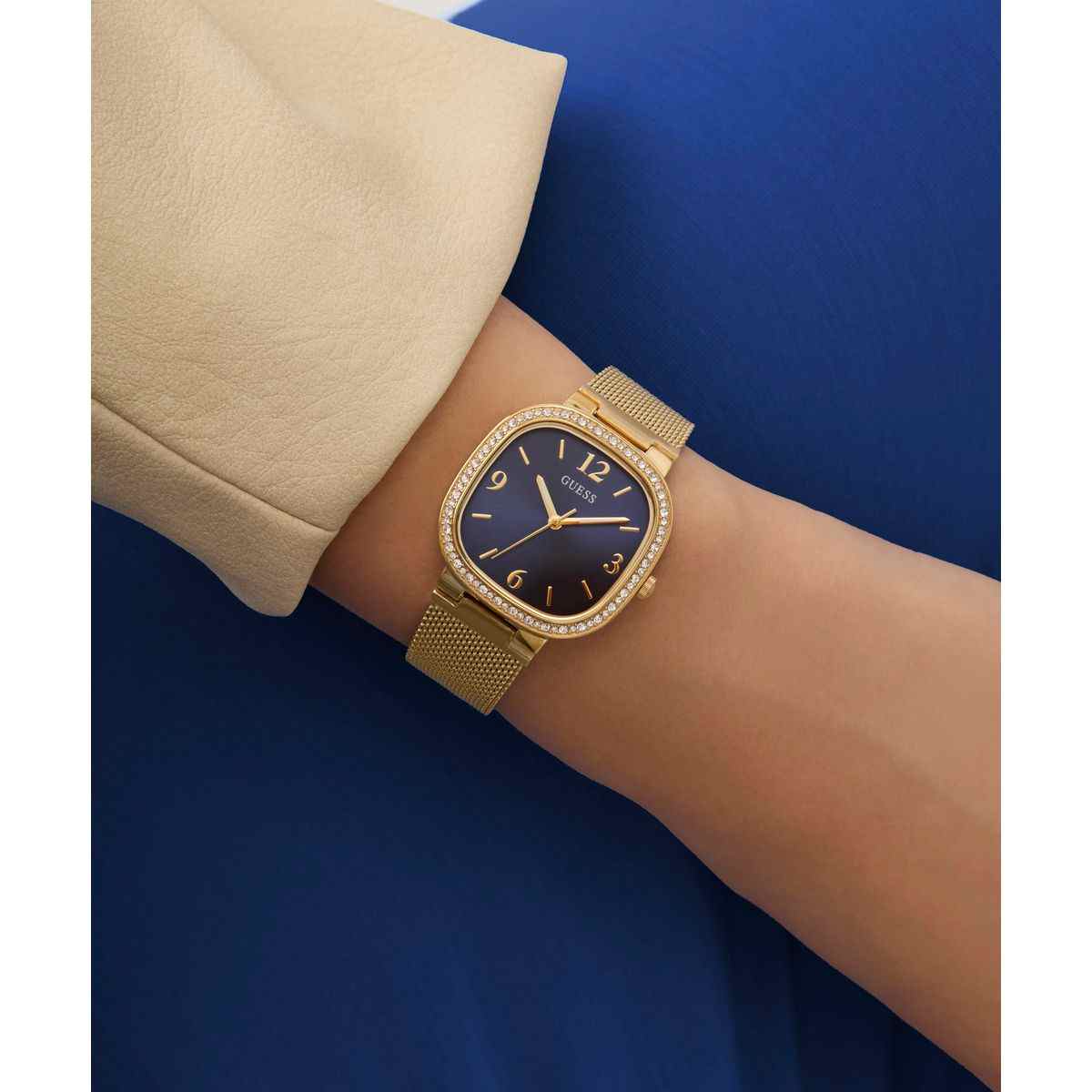 Guess Tapestry Blue Dial Gold-Tone Stainless Steel Strap Women's Watch GW0354L6 - view 5