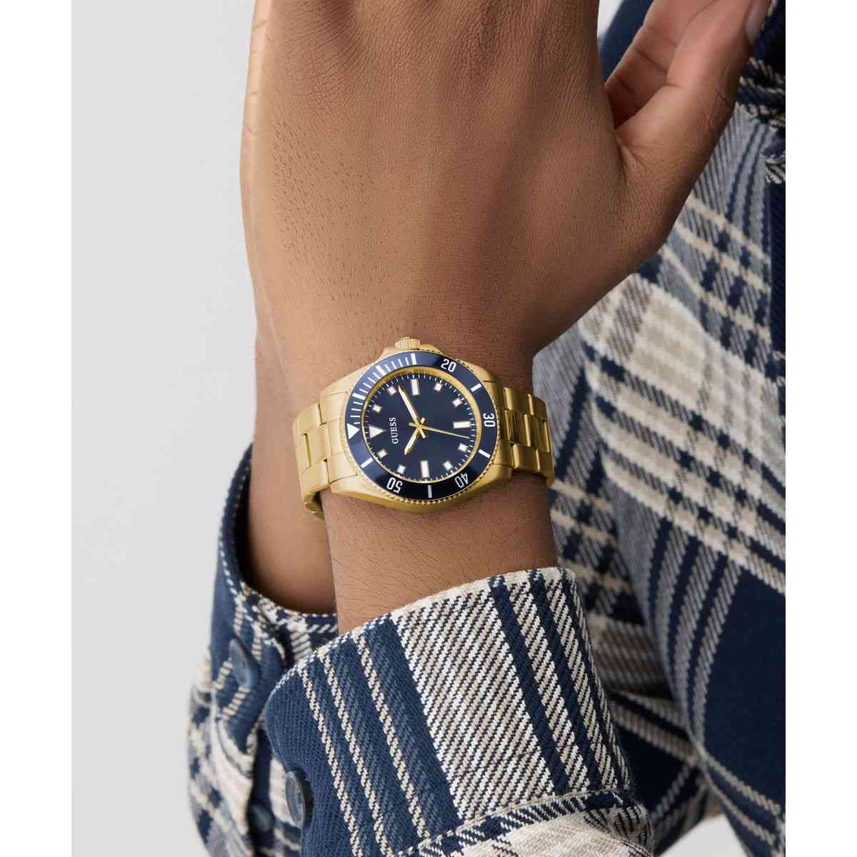 Guess Blue Dial Gold-Tone Strap Men's Watch GW0968G2 - view 7