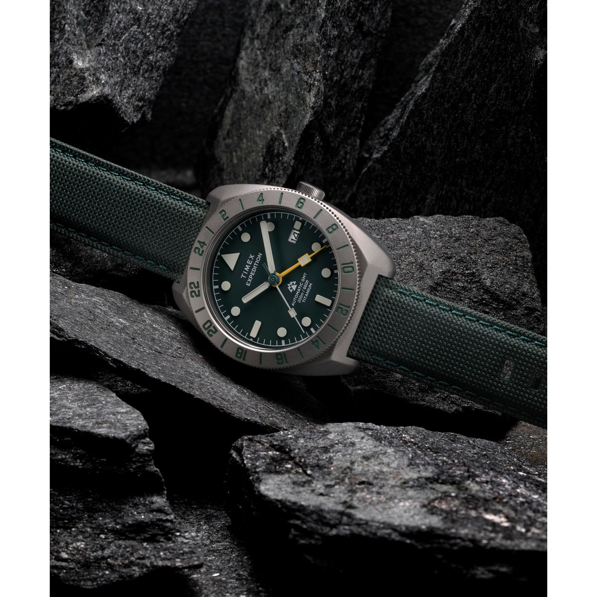 Timex Expedition GMT Automatic Green Dial Green Rubber Strap Men's Watch TW2Y63400UJ - view 6